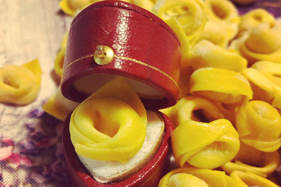 Tortellino in brodo di cappone